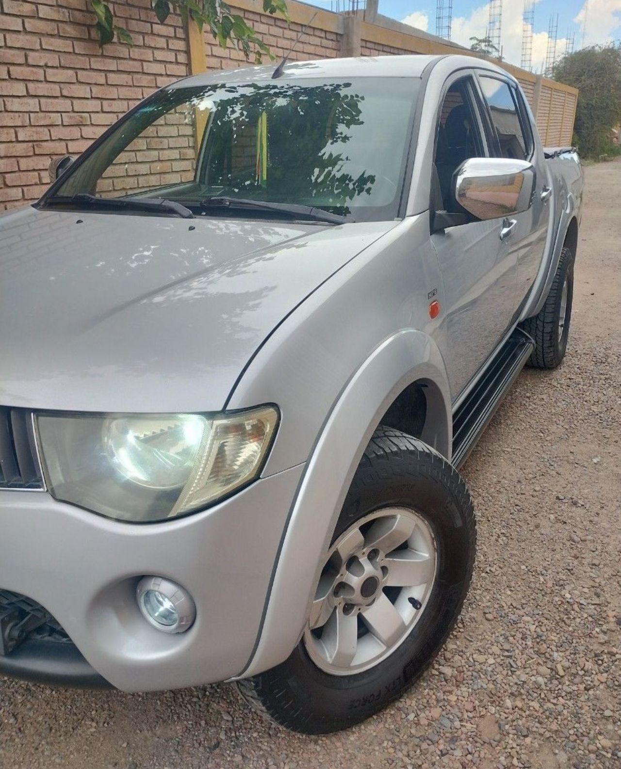 Mitsubishi L200 Usada en Mendoza, deRuedas