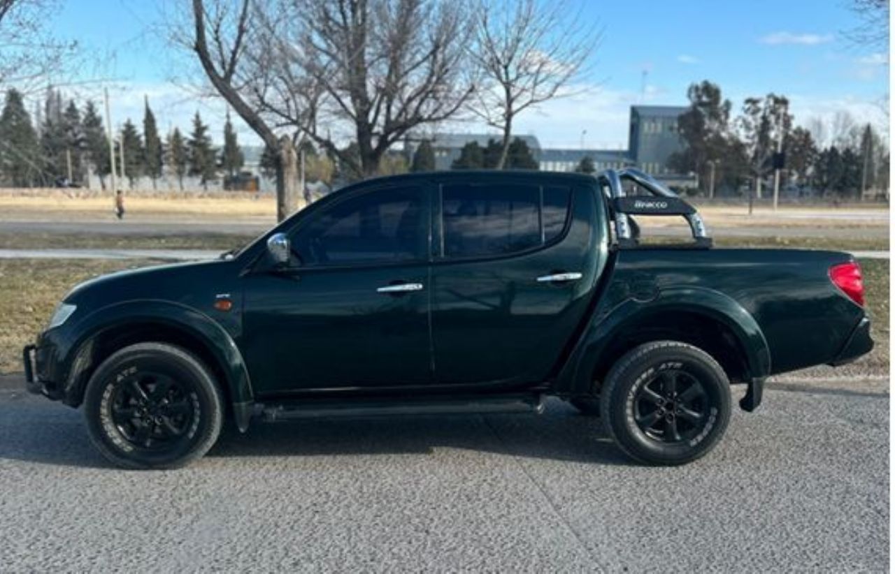 Mitsubishi L200 Usada en Mendoza, deRuedas