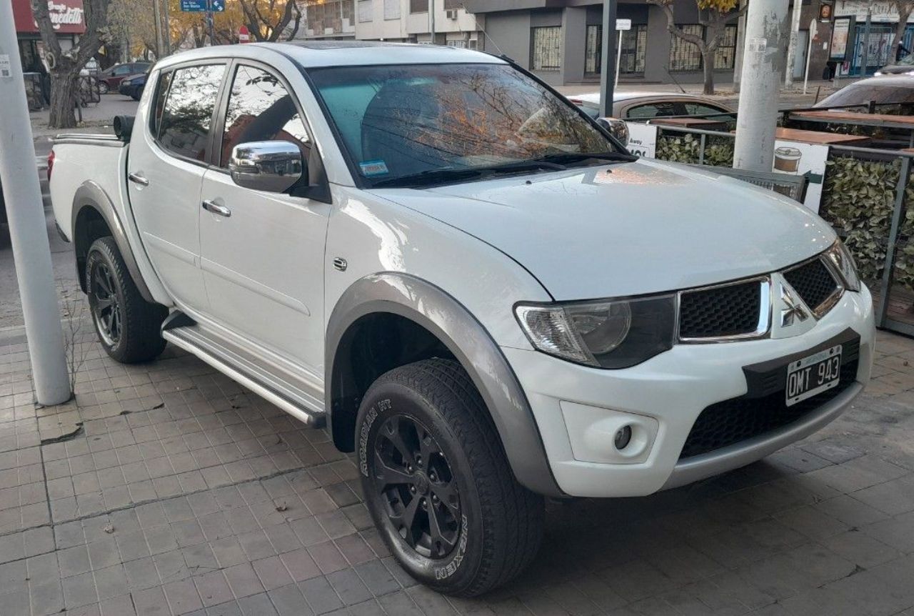 Mitsubishi L200 Usada en Mendoza, deRuedas
