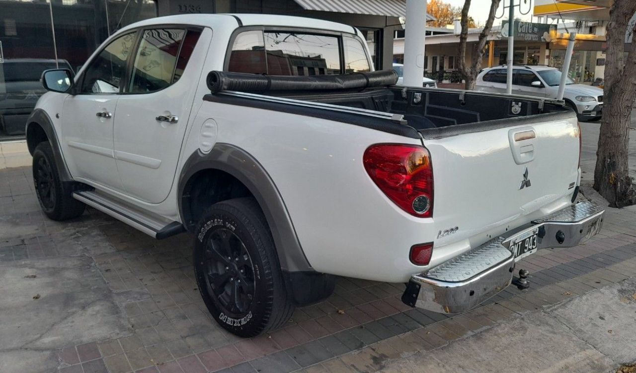 Mitsubishi L200 Usada en Mendoza, deRuedas
