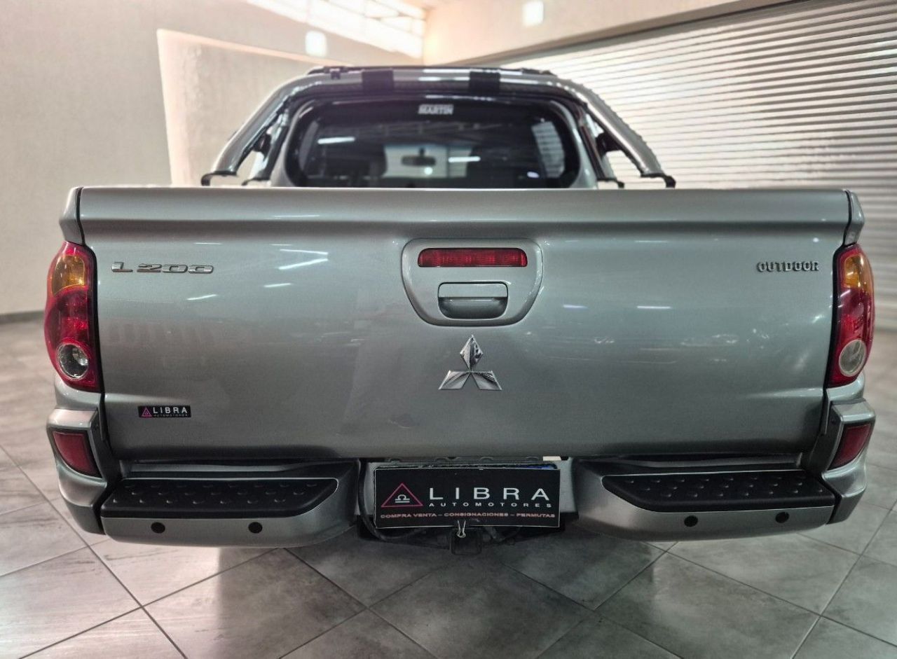 Mitsubishi L200 Usada Financiado en Mendoza, deRuedas