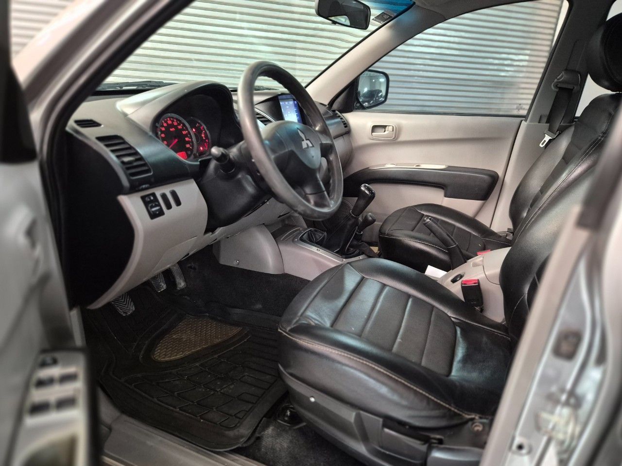 Mitsubishi L200 Usada Financiado en Mendoza, deRuedas