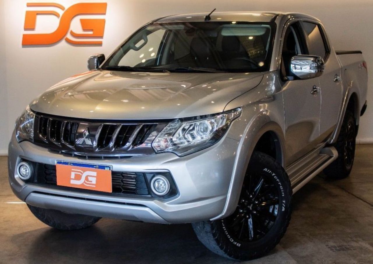 Mitsubishi L200 Usada en Córdoba, deRuedas