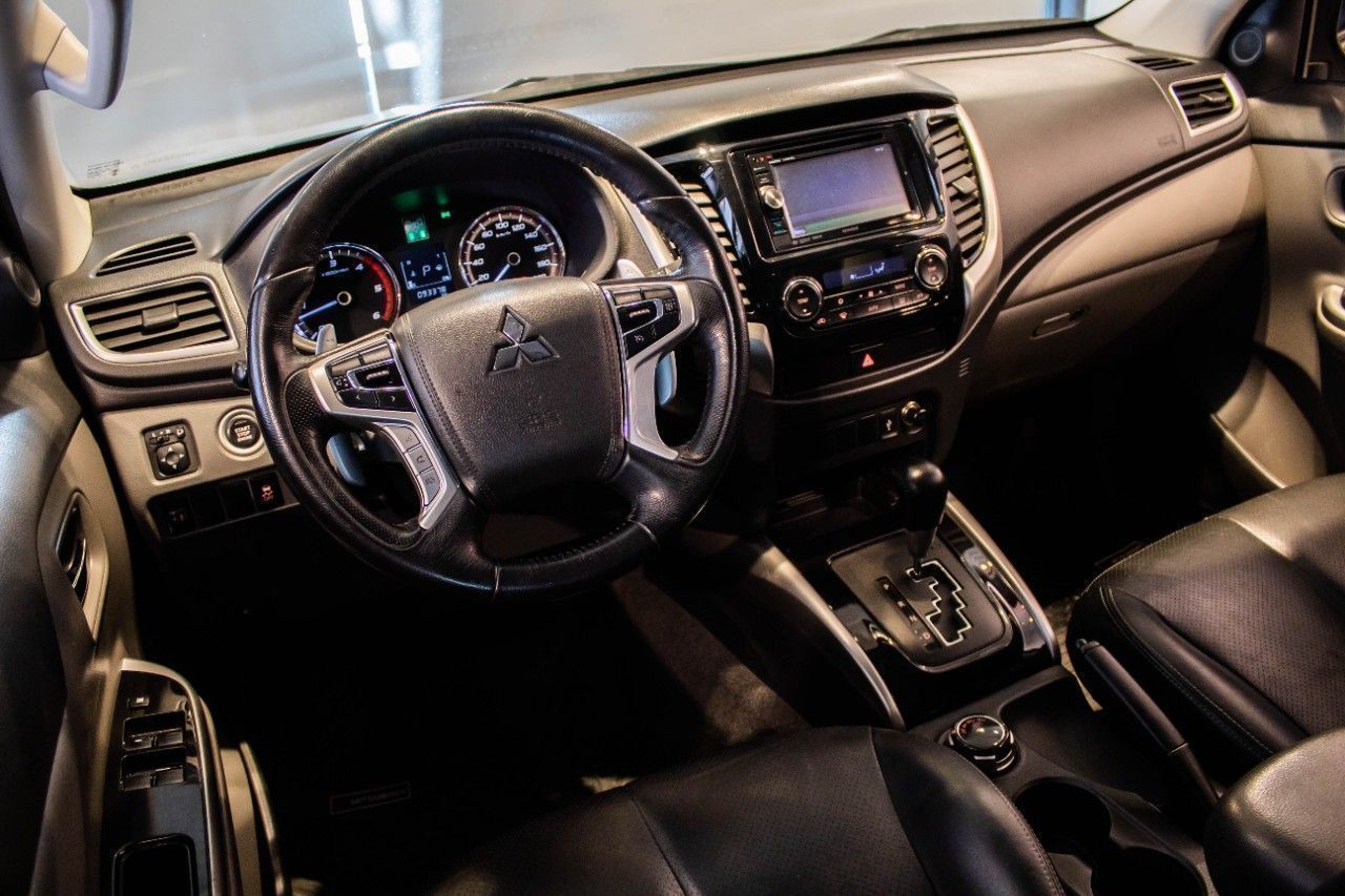 Mitsubishi L200 Usada en Córdoba, deRuedas