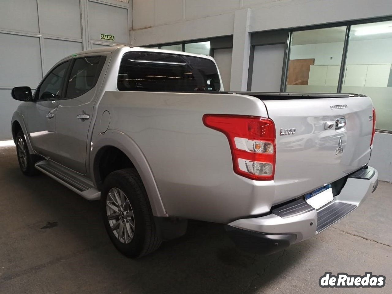 Mitsubishi L200 Usada en Mendoza, deRuedas