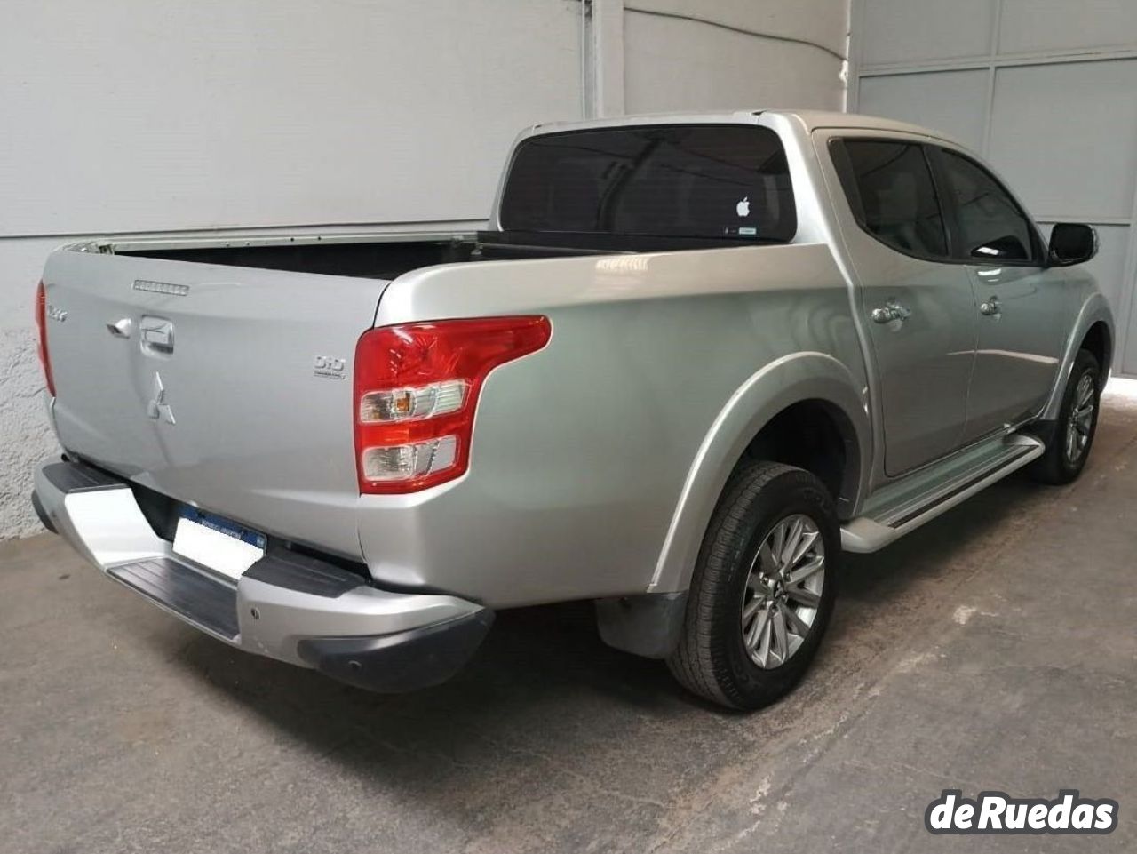 Mitsubishi L200 Usada en Mendoza, deRuedas