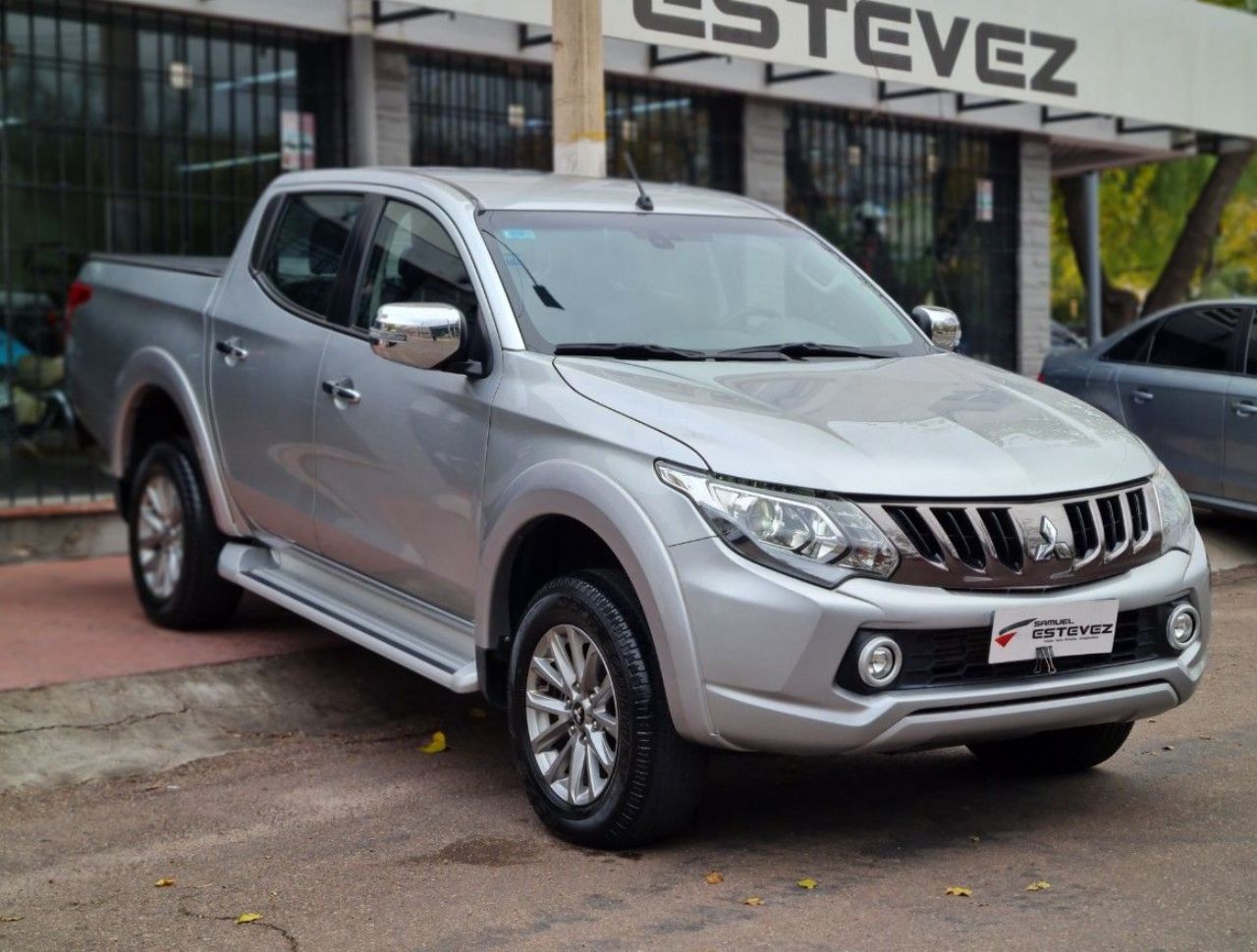 Mitsubishi L200 Usada en Mendoza, deRuedas