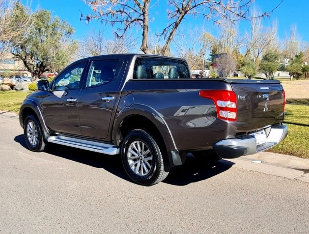 Mitsubishi L200 Usada en Mendoza, deRuedas
