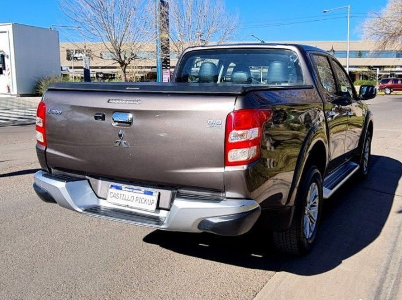 Mitsubishi L200 Usada en Mendoza, deRuedas