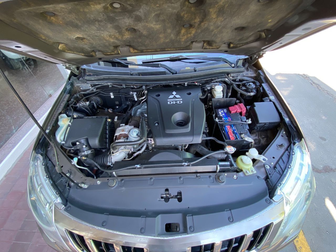 Mitsubishi L200 Usada Financiado en Mendoza, deRuedas