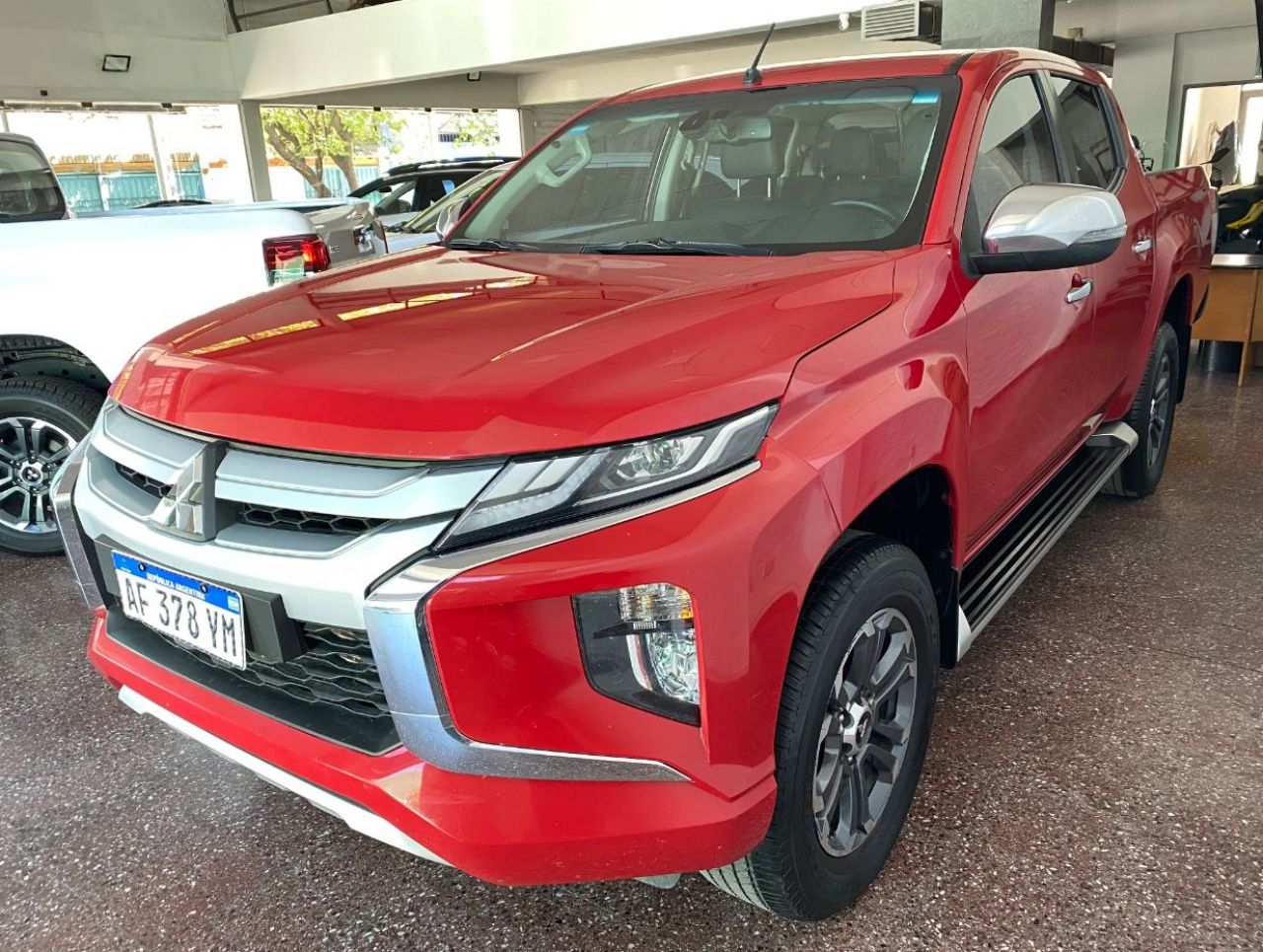 Mitsubishi L200 Usada Financiado en Mendoza, deRuedas