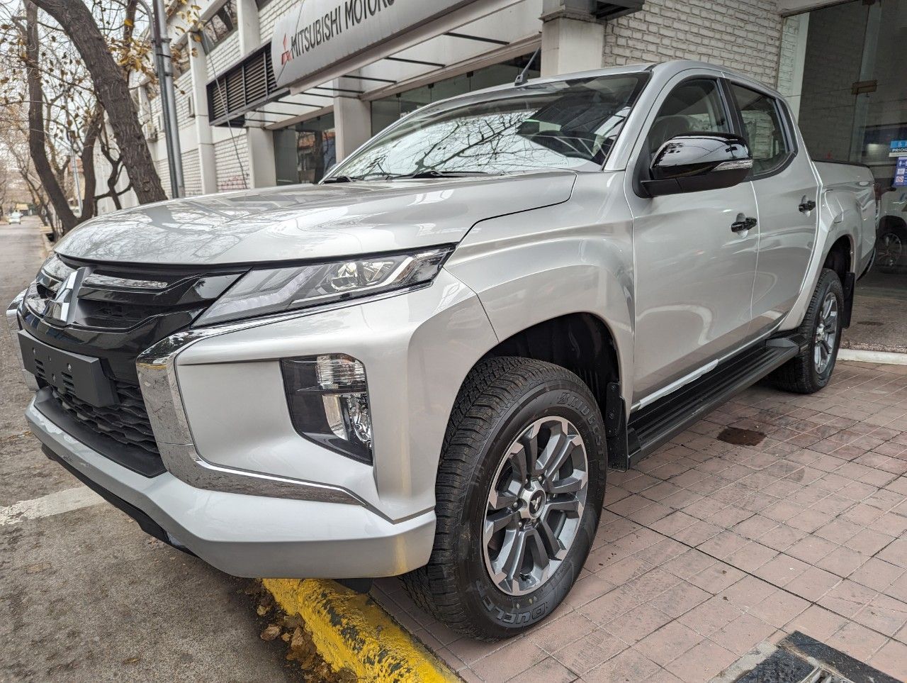 Mitsubishi L200 Nueva en Mendoza, deRuedas