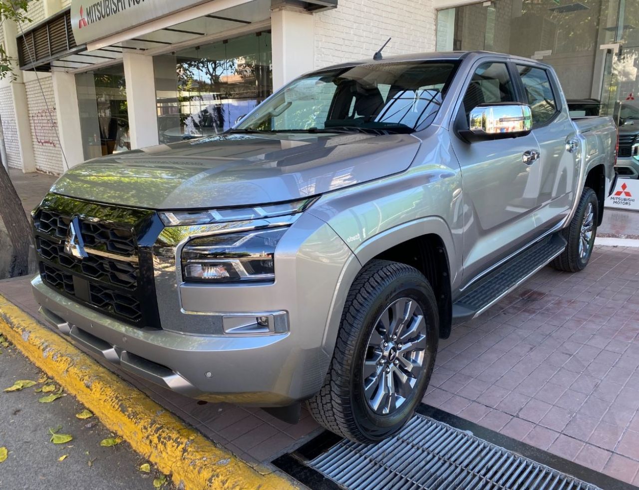 Mitsubishi L200 Nueva Financiado en Mendoza, deRuedas