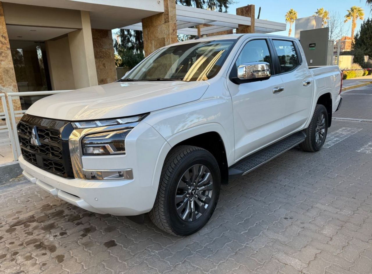 Mitsubishi L200 Nueva en Mendoza, deRuedas