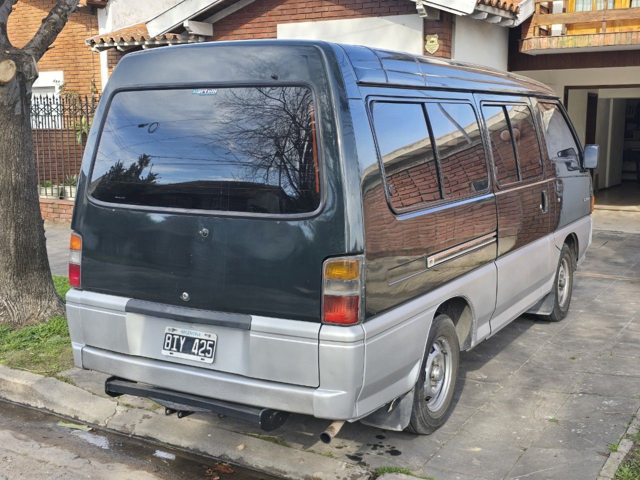 Mitsubishi L300 Usada en Buenos Aires, deRuedas
