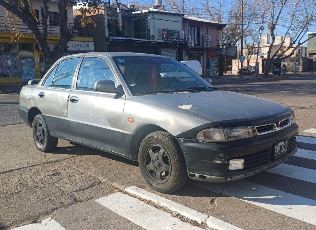 Mitsubishi Lancer Usado en Mendoza, deRuedas