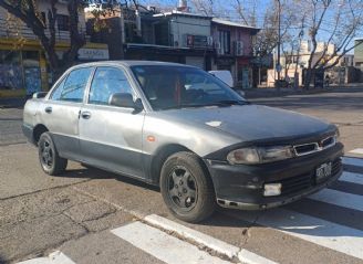 Mitsubishi Lancer Usado en Mendoza