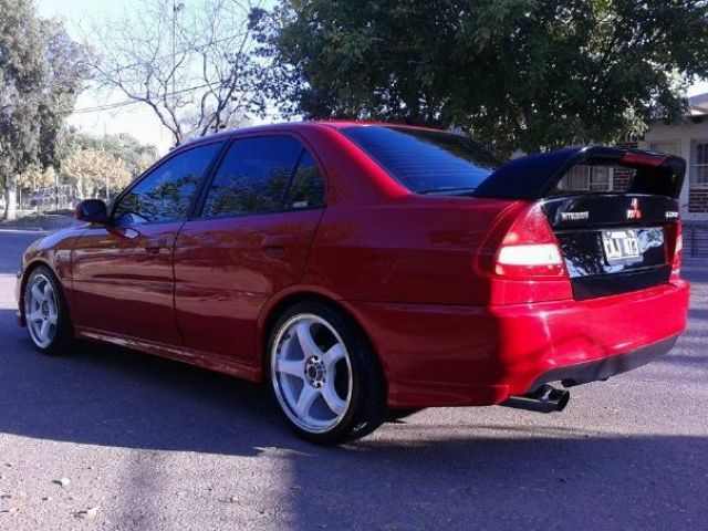 Mitsubishi Lancer Usado en Mendoza, deRuedas