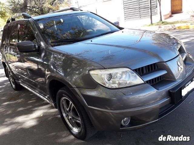 Mitsubishi Outlander Usado en Mendoza, deRuedas