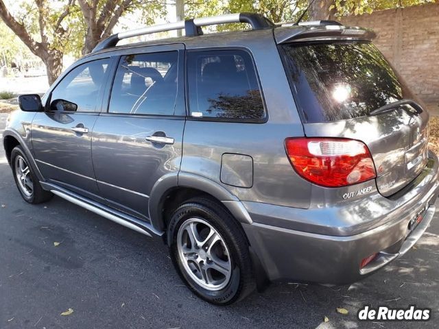 Mitsubishi Outlander Usado en Mendoza, deRuedas