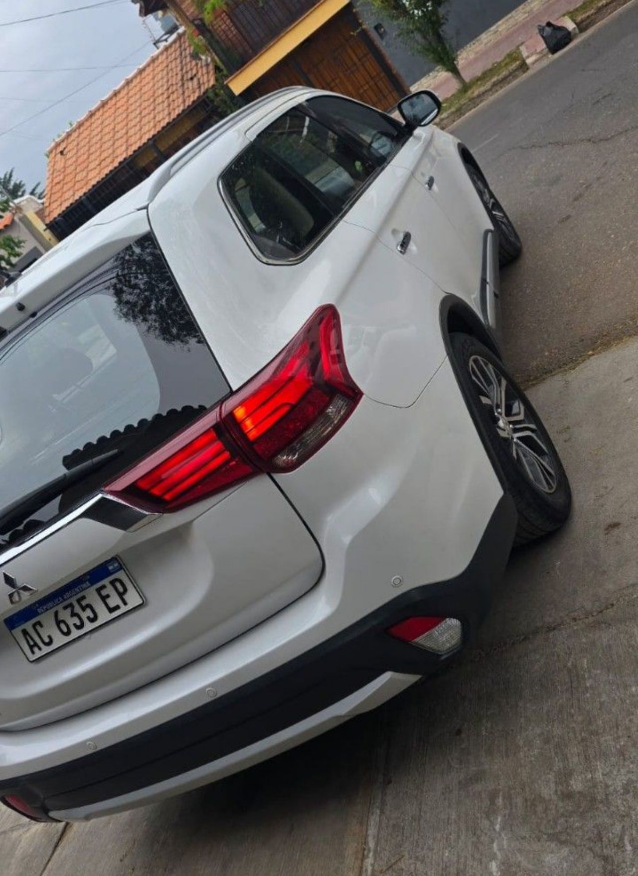 Mitsubishi Outlander Usado en Mendoza, deRuedas