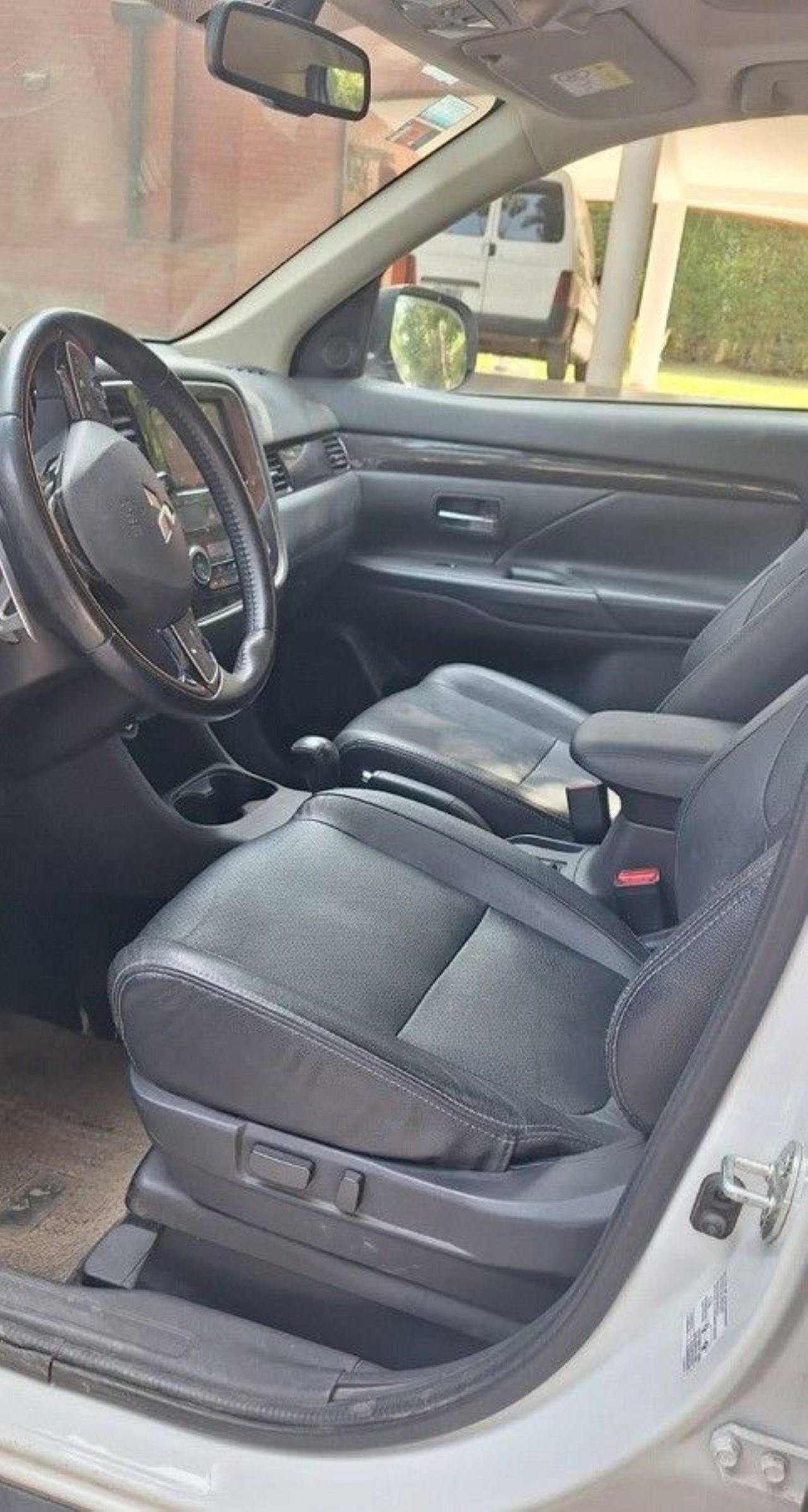 Mitsubishi Outlander Usado en Tucumán, deRuedas