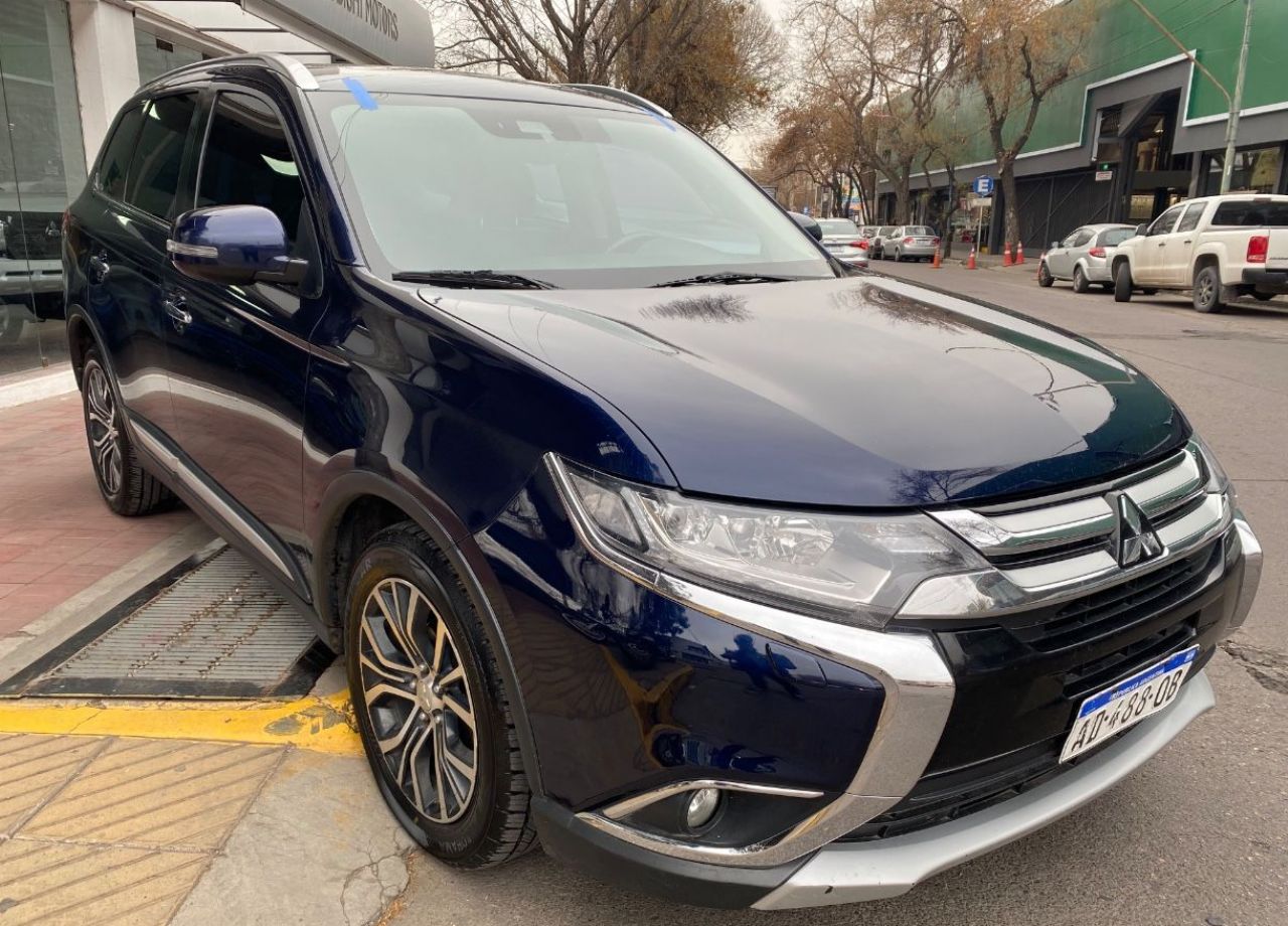Mitsubishi Outlander Usado Financiado en Mendoza, deRuedas