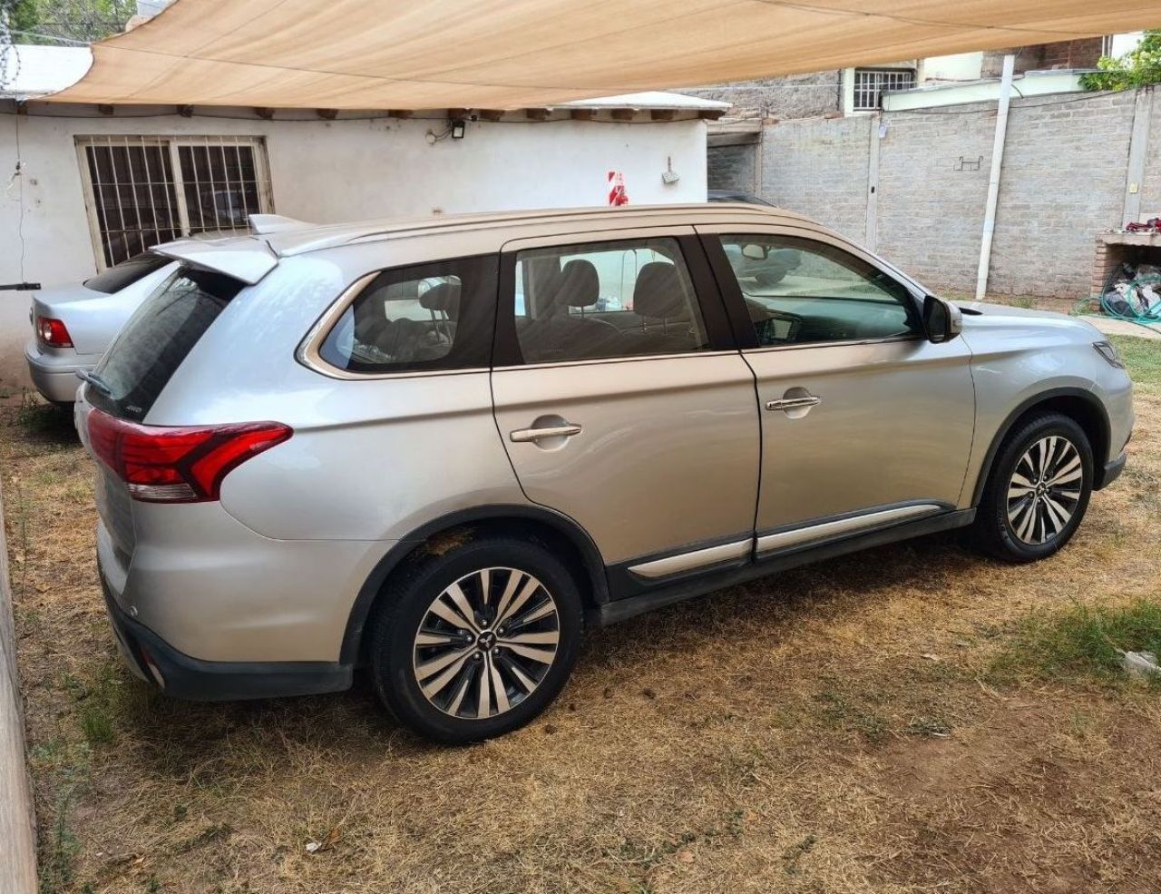 Mitsubishi Outlander Usado Financiado en Mendoza, deRuedas
