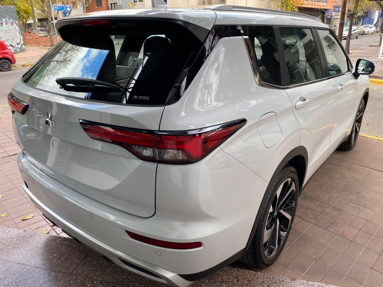 Mitsubishi Outlander Nuevo Financiado en Mendoza, deRuedas