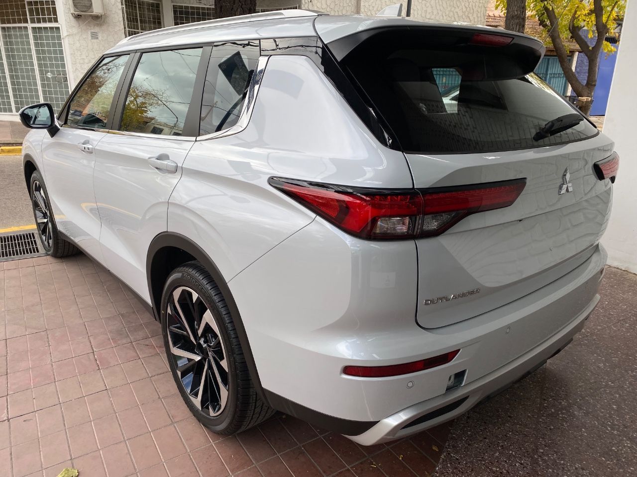 Mitsubishi Outlander Nuevo Financiado en Mendoza, deRuedas