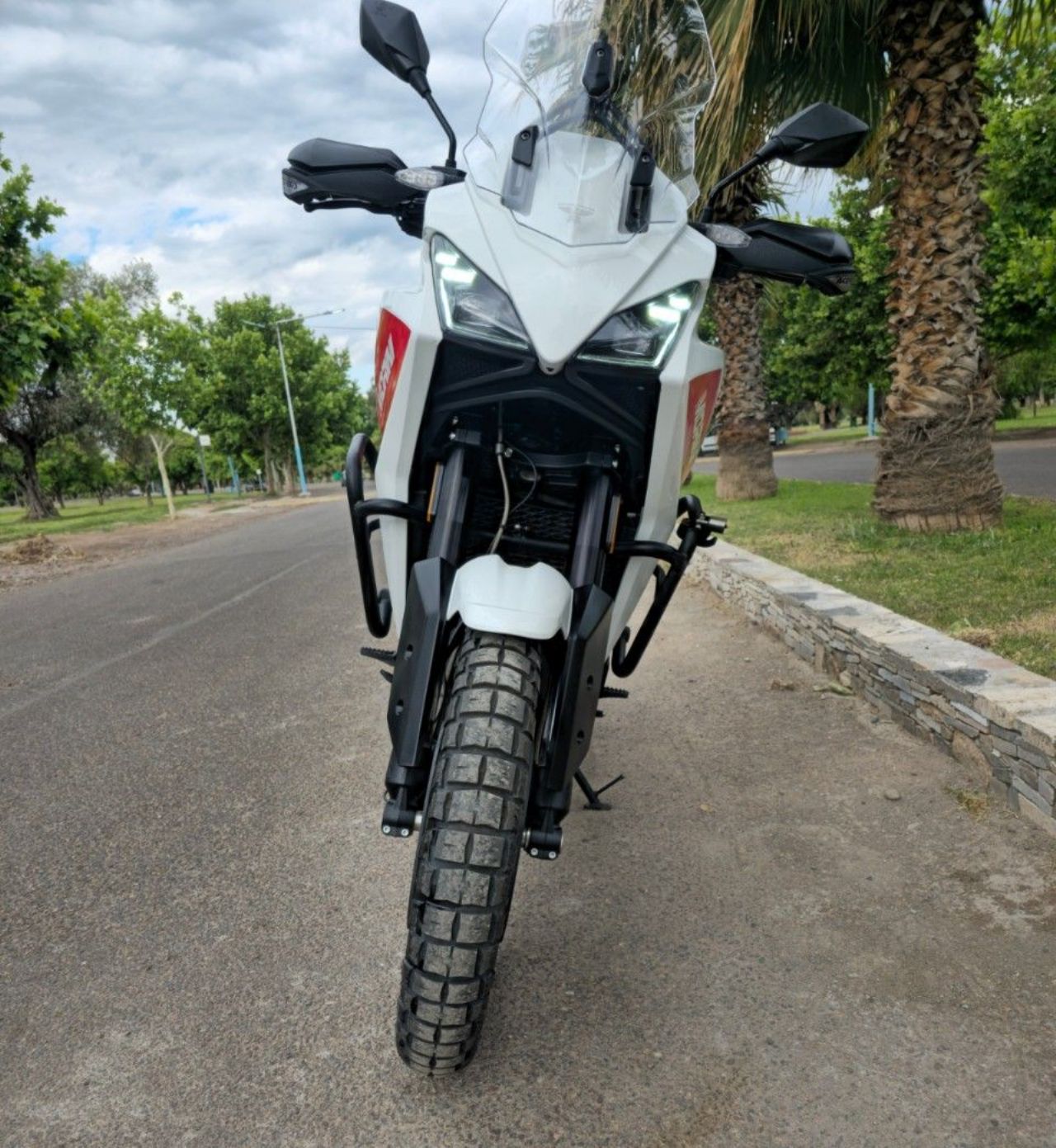 Morini X-CAPE Usada en Mendoza, deRuedas