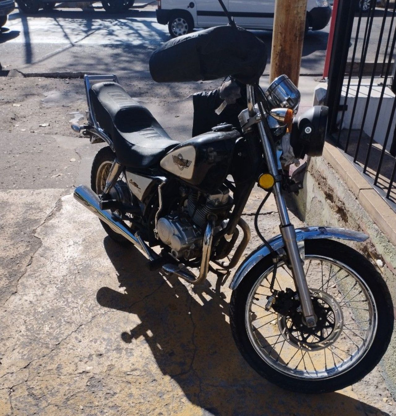 Motomel Custom Usada en Mendoza, deRuedas