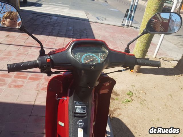 Motomel DLX Usada en Mendoza, deRuedas