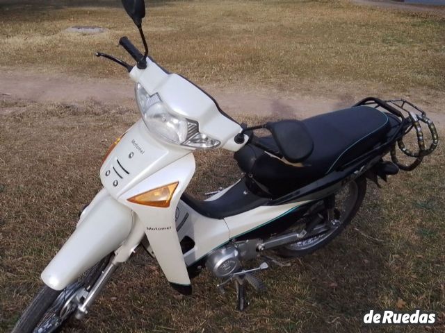 Motomel DLX Usada en Mendoza, deRuedas