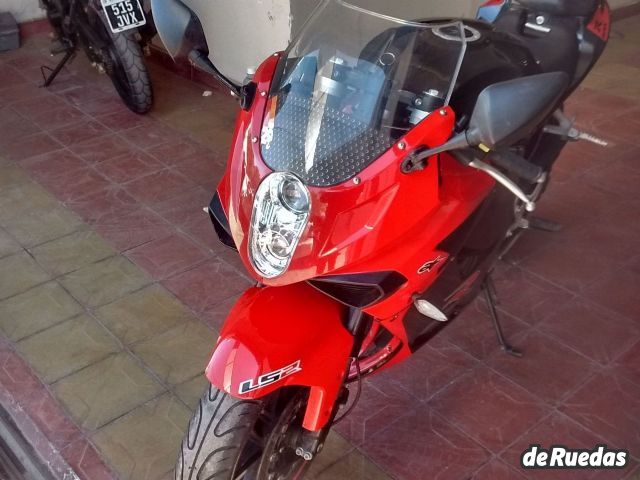 Motomel Hyosung Usada en Mendoza, deRuedas