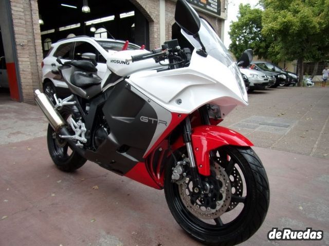 Motomel Hyosung Usada en Mendoza, deRuedas
