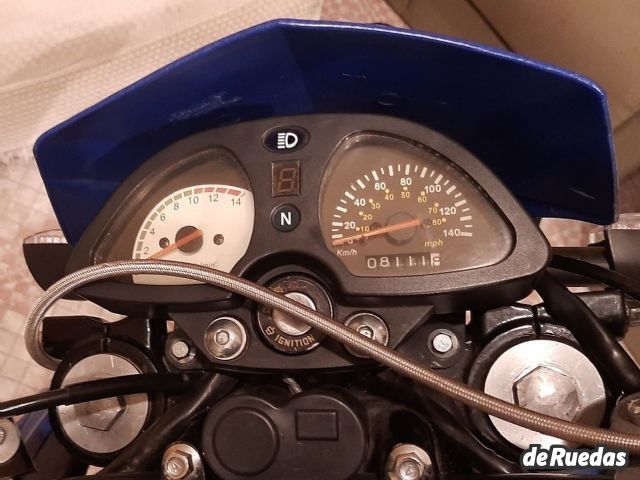 Motomel Motard Usada en Mendoza, deRuedas