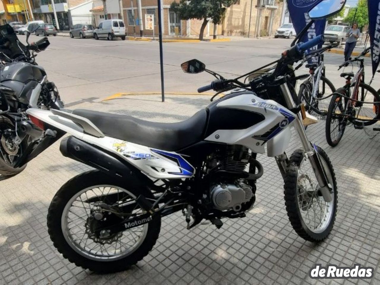 Motomel Skua Usada en San Juan, deRuedas