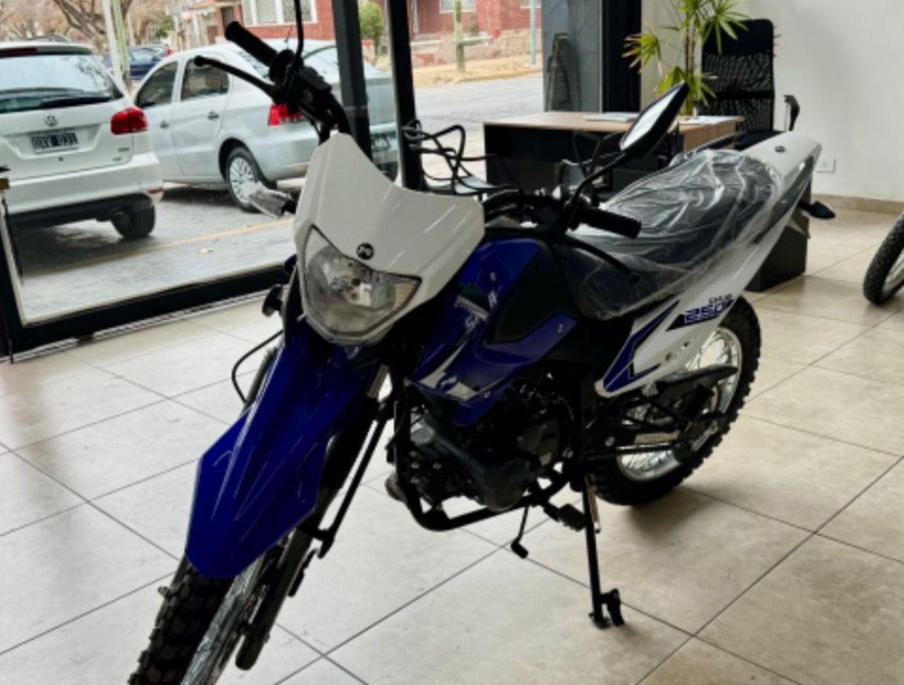 Motomel Skua Nueva en Mendoza, deRuedas