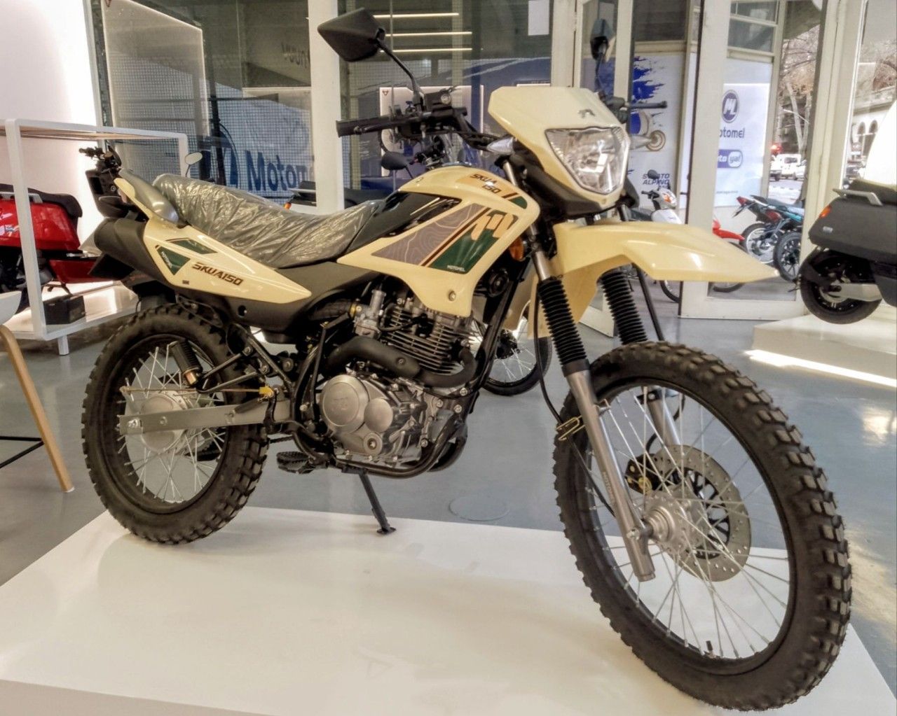 Motomel Skua Nueva en Mendoza, deRuedas