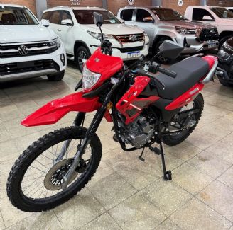 Motomel Skua Usada en San Juan
