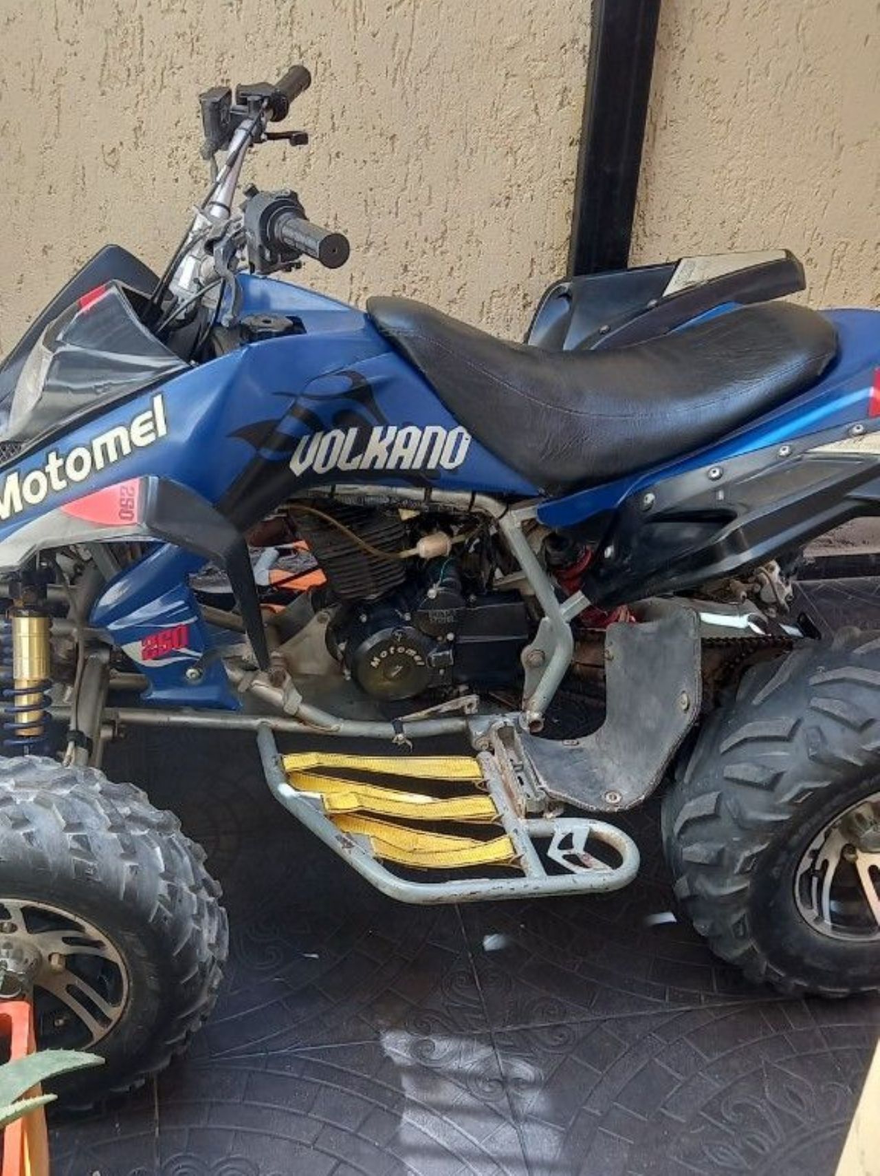 Motomel Volkano Usado en Mendoza, deRuedas