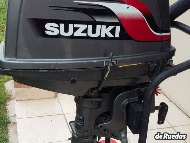 Motor náutico Suzuki Usado en Mendoza, deRuedas