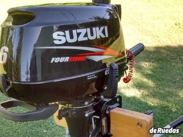 Motor náutico Suzuki Usado en Mendoza, deRuedas