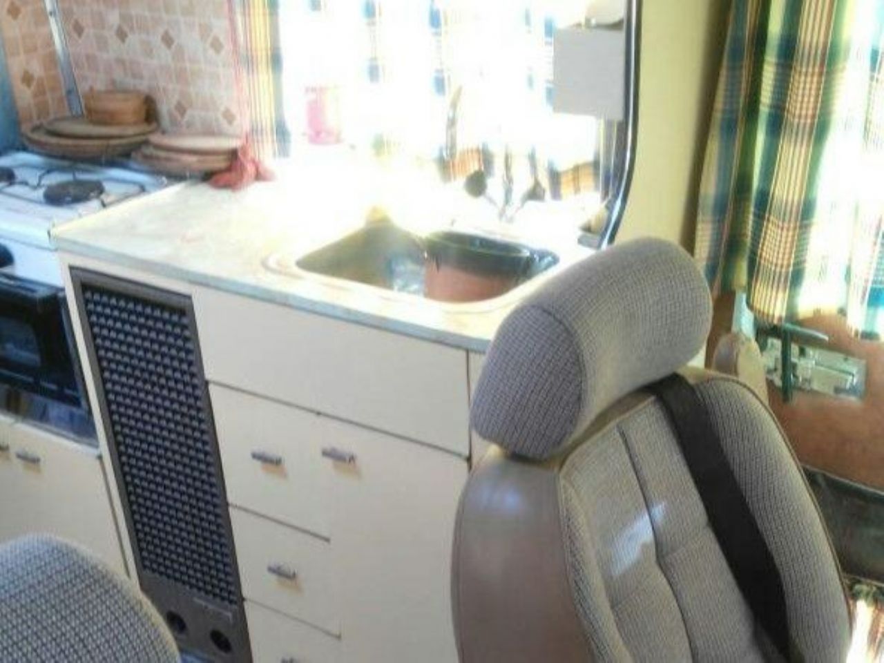 Motorhome 2 PAX Usado en San Juan, deRuedas
