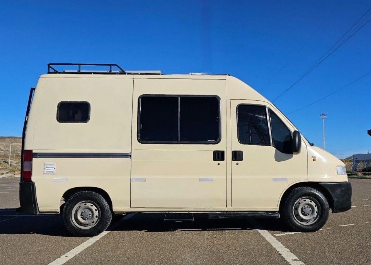 Motorhome 2 PAX Usado en Chubut, deRuedas