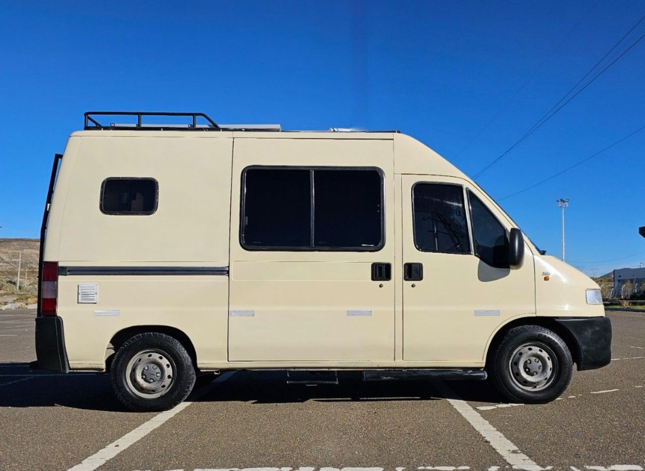 Motorhome 2 PAX Usado en Chubut, deRuedas