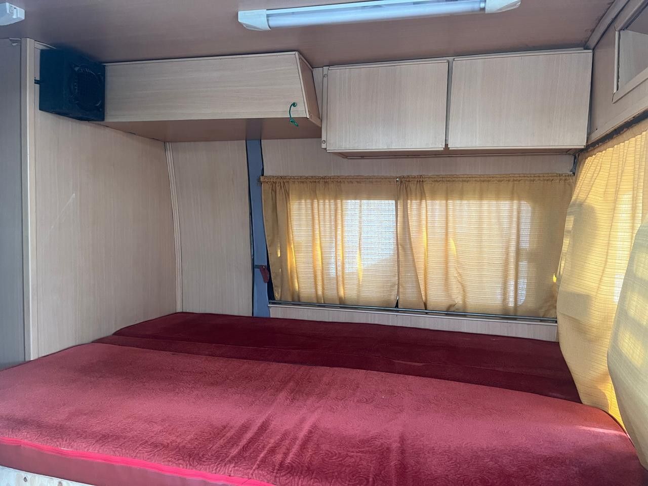 Motorhome 2 PAX Usado en San Juan, deRuedas