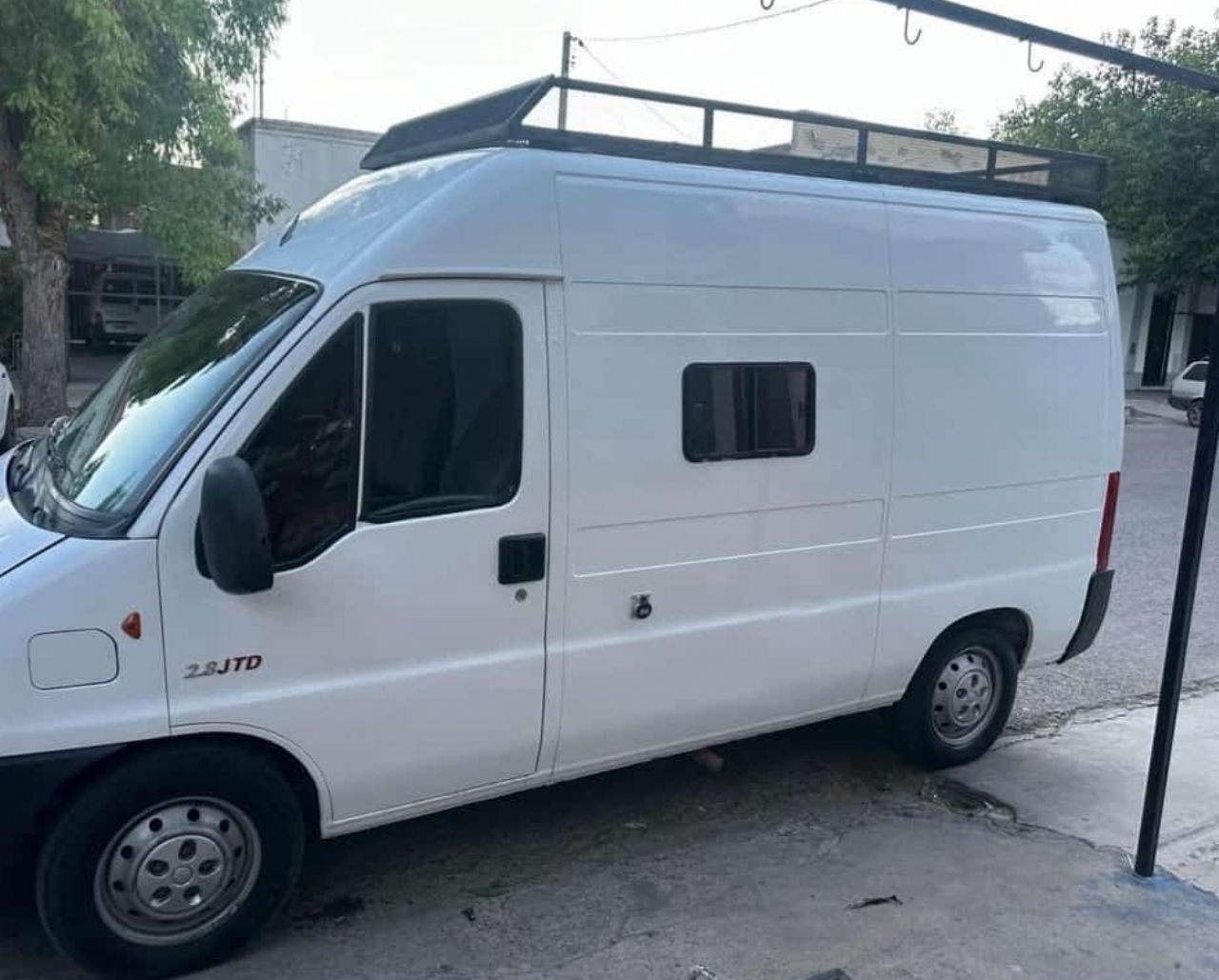 Motorhome 2 PAX Usado en Mendoza, deRuedas