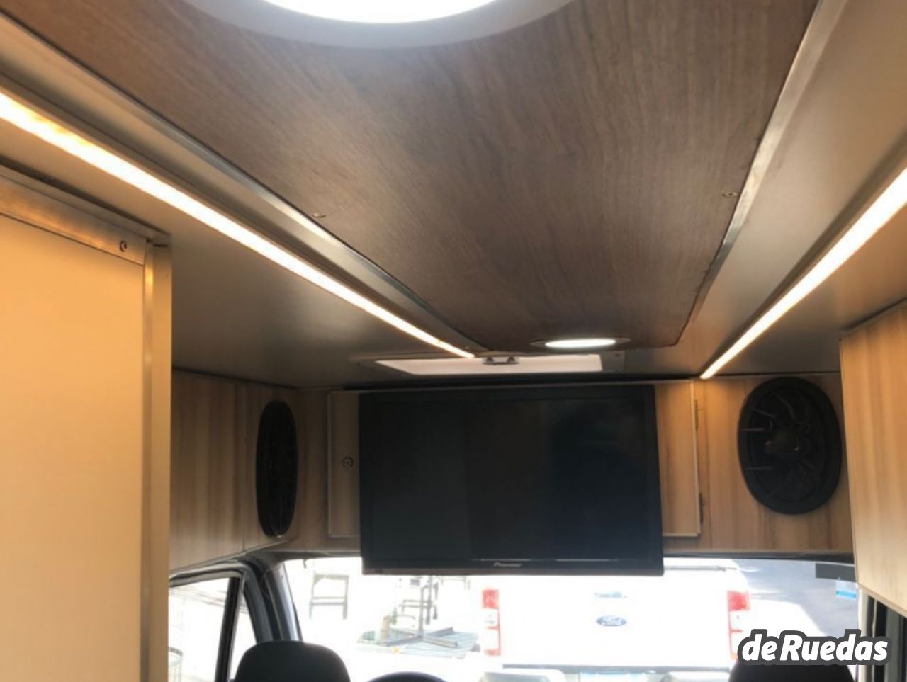 Motorhome 2 PAX Usado en Mendoza, deRuedas